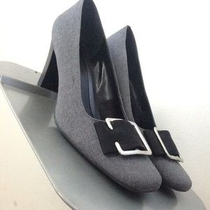 Etienne Aigner Black and Gray heels